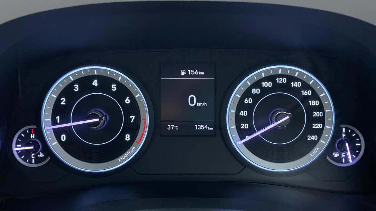 Instrument cluster of a Hyundai Creta 2018-2023