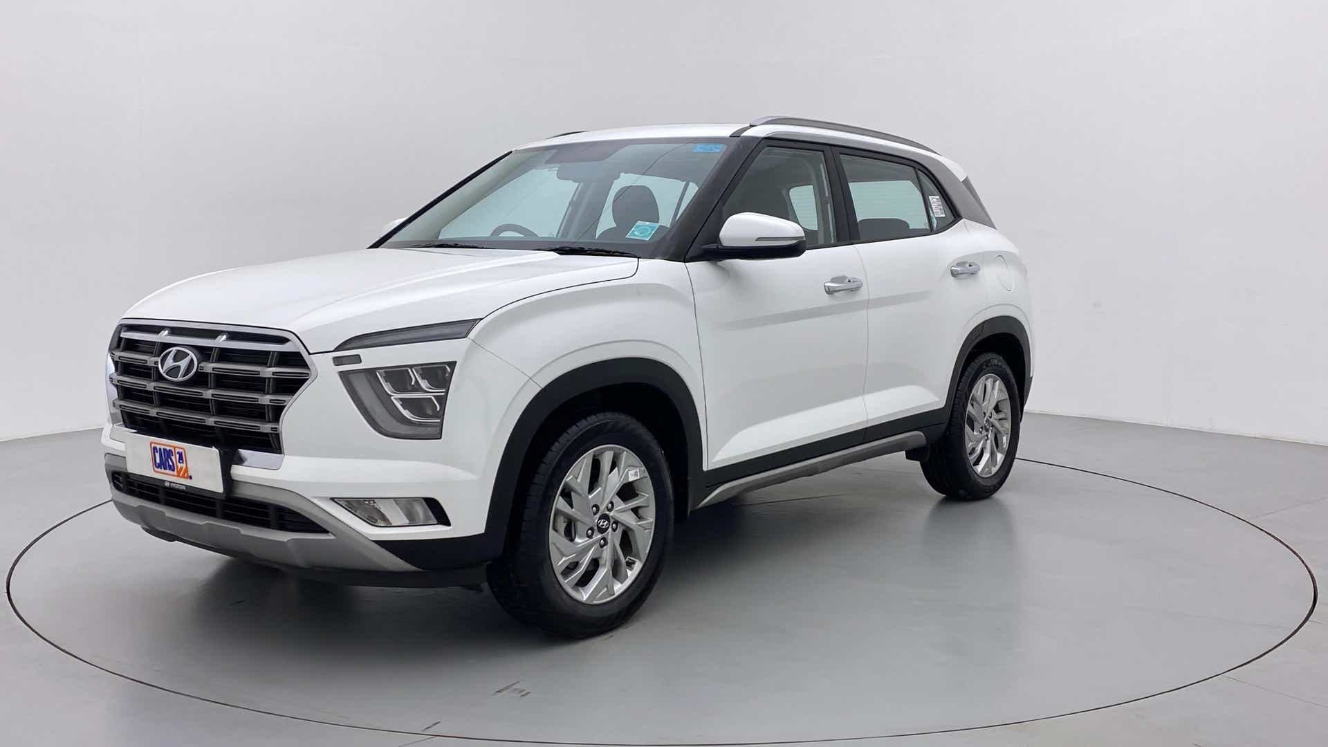 Front three-quarter view of a Hyundai Creta 2018-2023