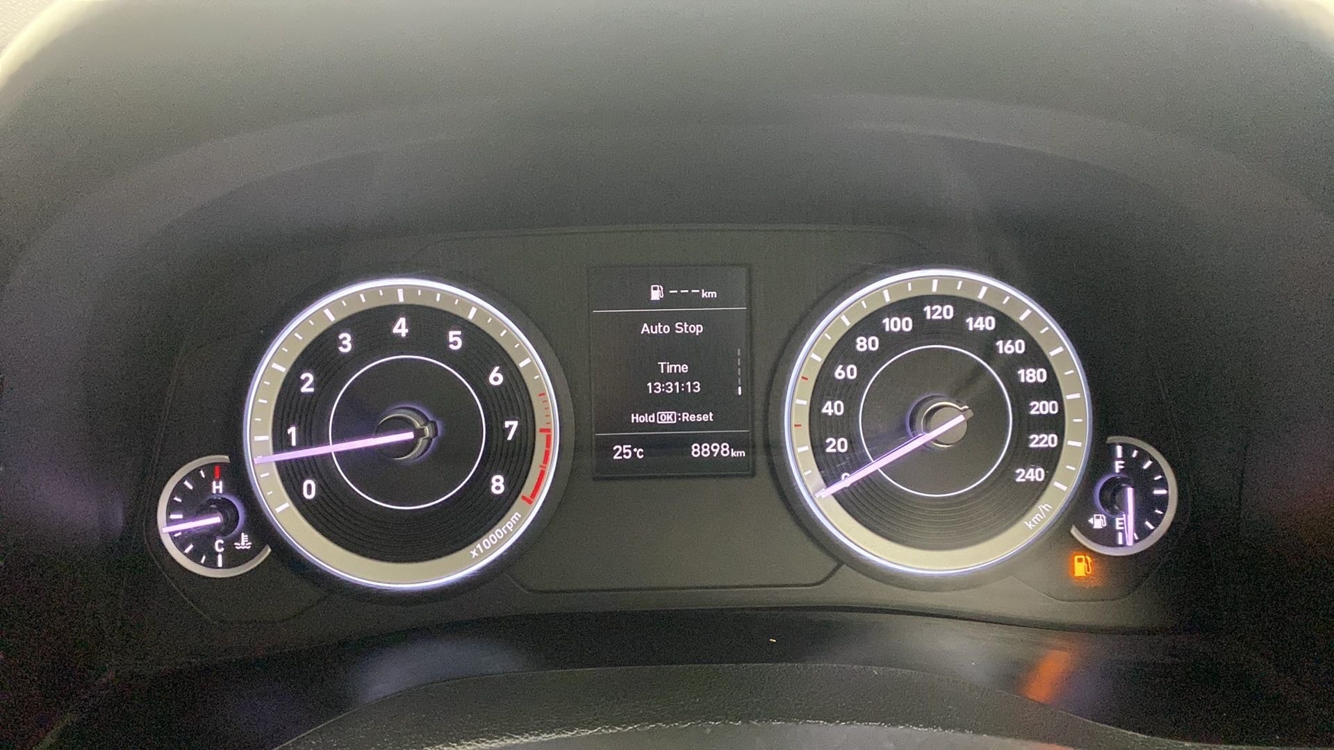 Instrument cluster of a Hyundai Creta 2018-2023
