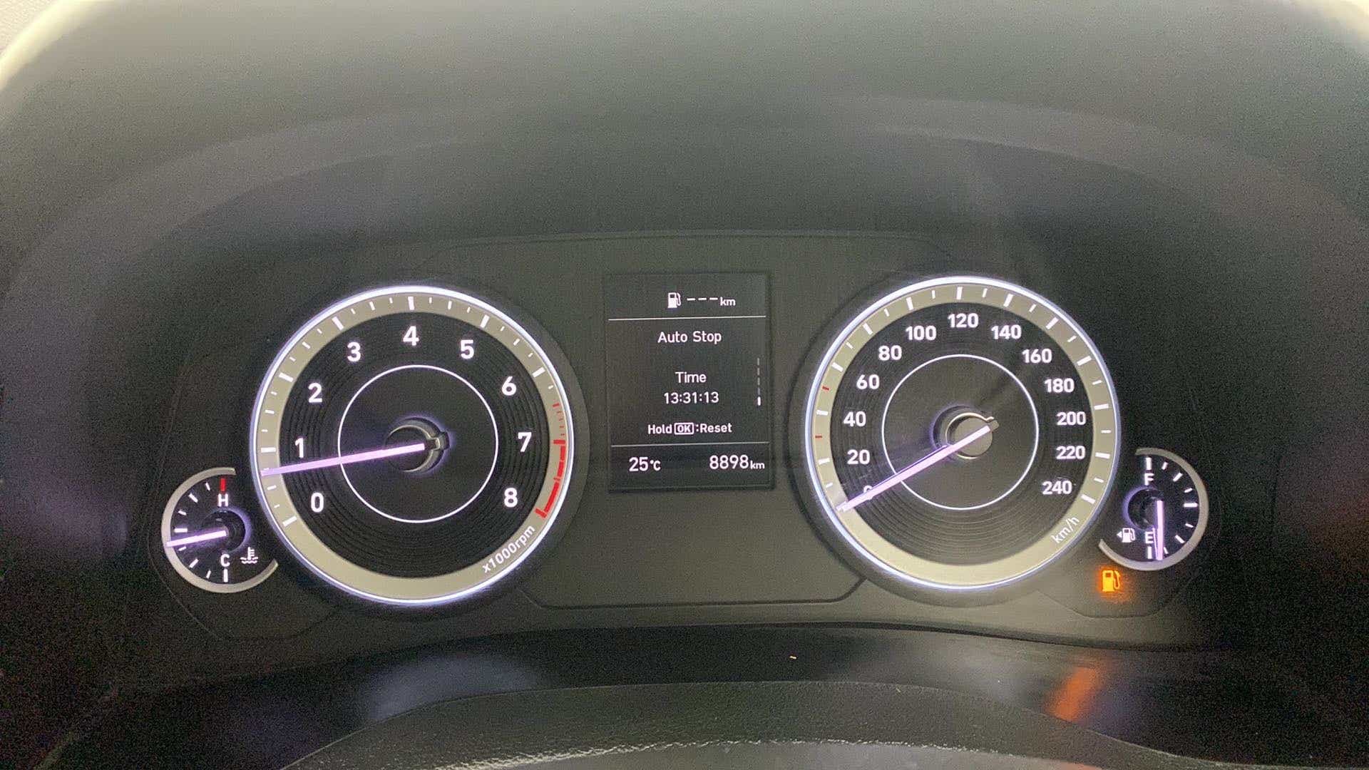 Instrument cluster of a Hyundai Creta 2018-2023