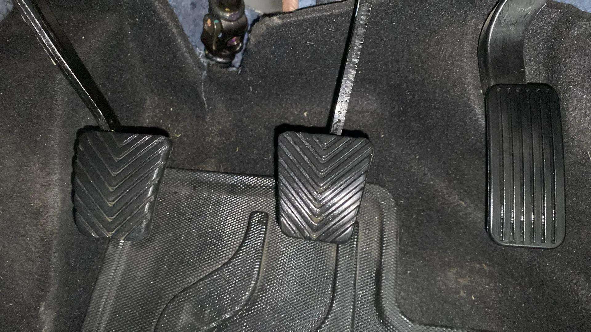 Close-up of foot pedals of a Hyundai Creta 2018-2023