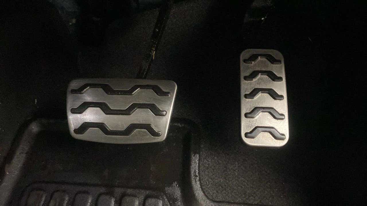 Foot pedals of a Hyundai Creta 2018-2023