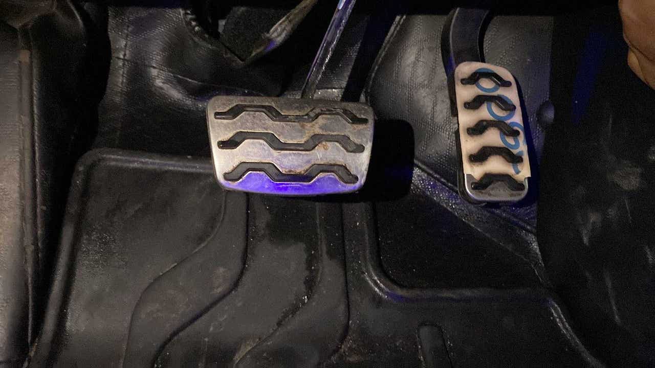 Foot pedals of a Hyundai Creta 2018-2023