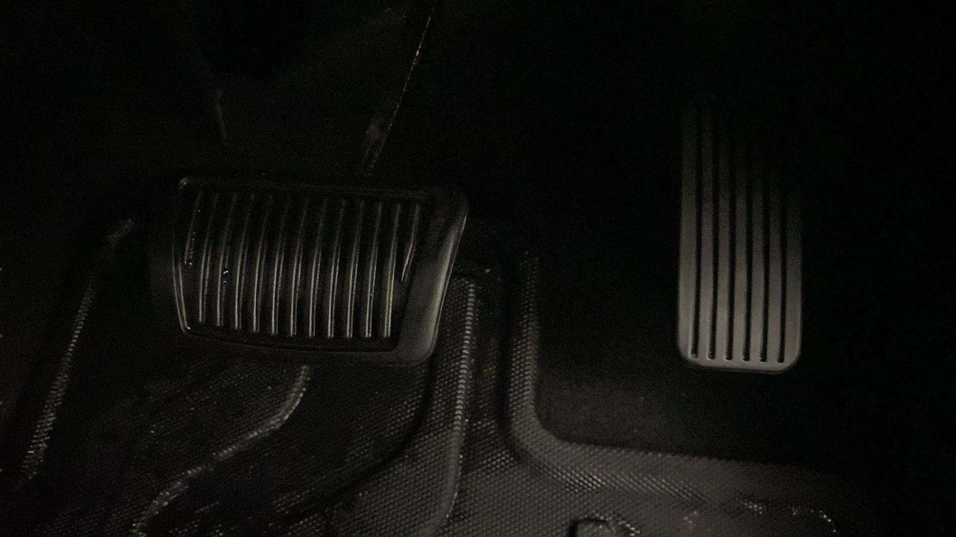 Foot pedals view of a Hyundai Creta 2018-2023