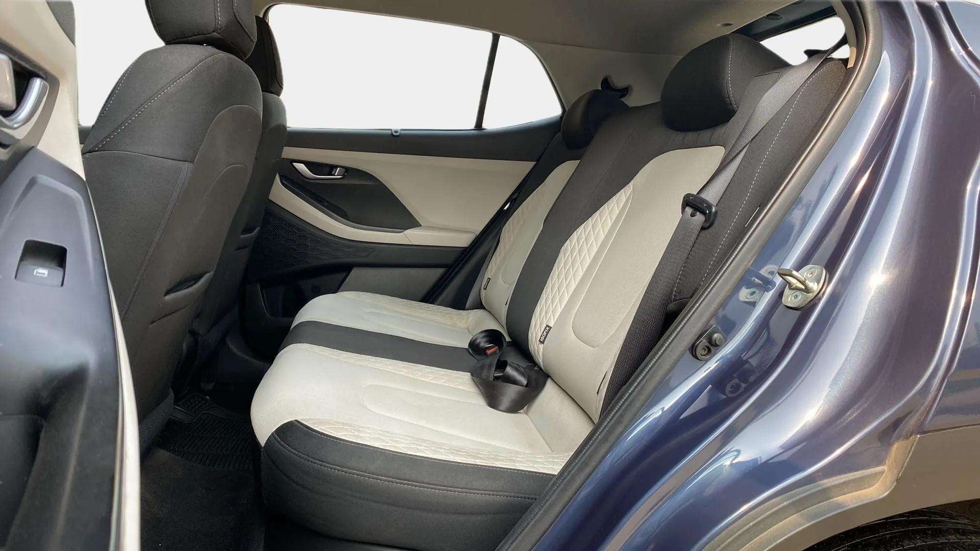 Rear seat view of a Hyundai Creta 2018-2023