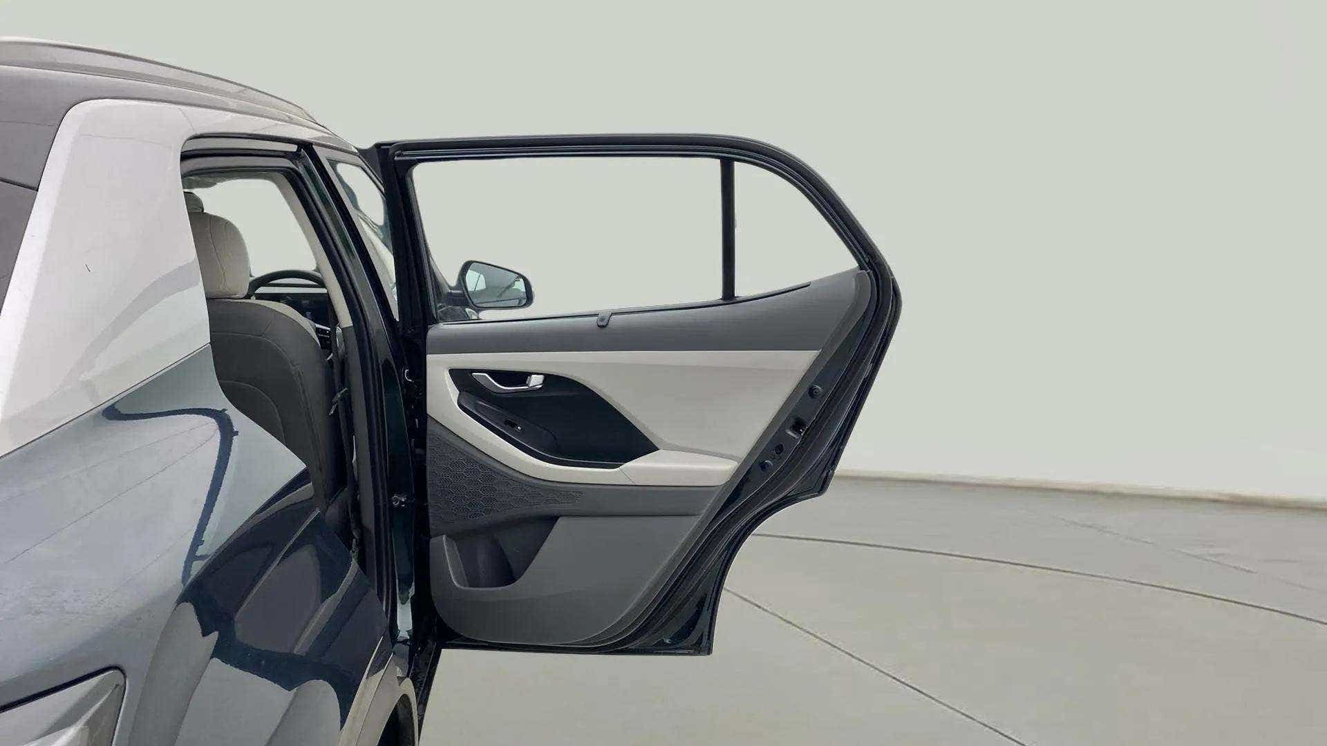 Rear door and partial side view of a Hyundai Creta