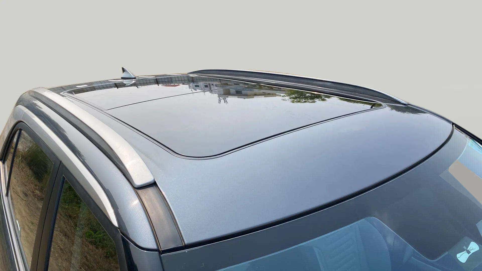 Sunroof close-up of a Hyundai Creta