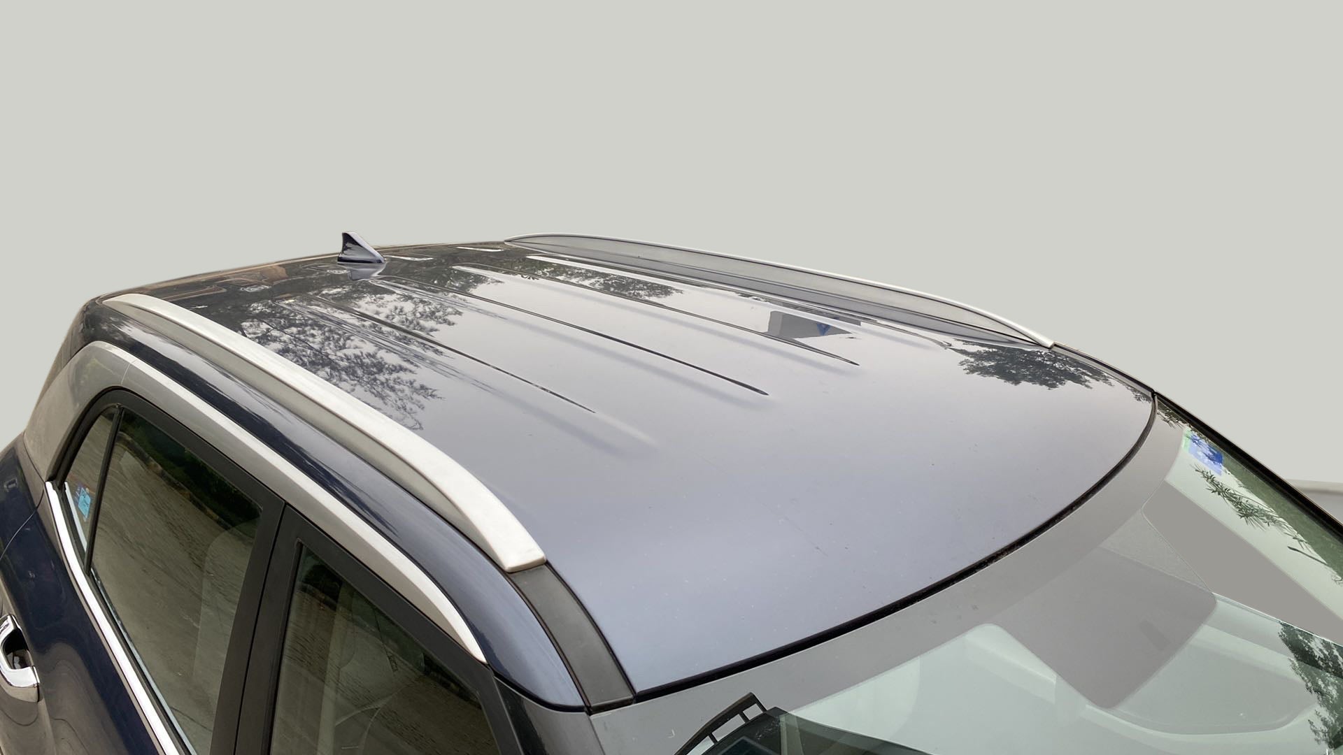 Roof view of a Hyundai Creta 2018-2023
