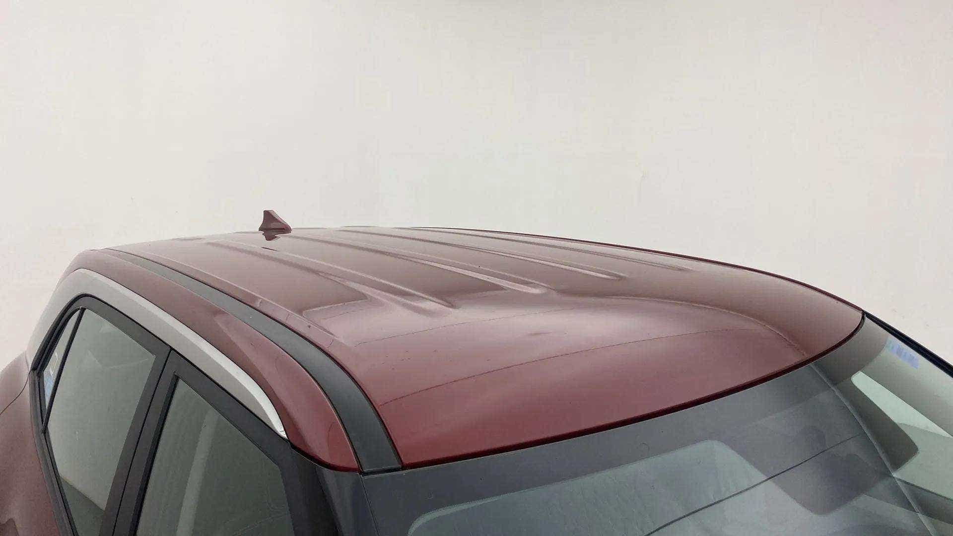 Roof view of a Hyundai Creta 2018-2023