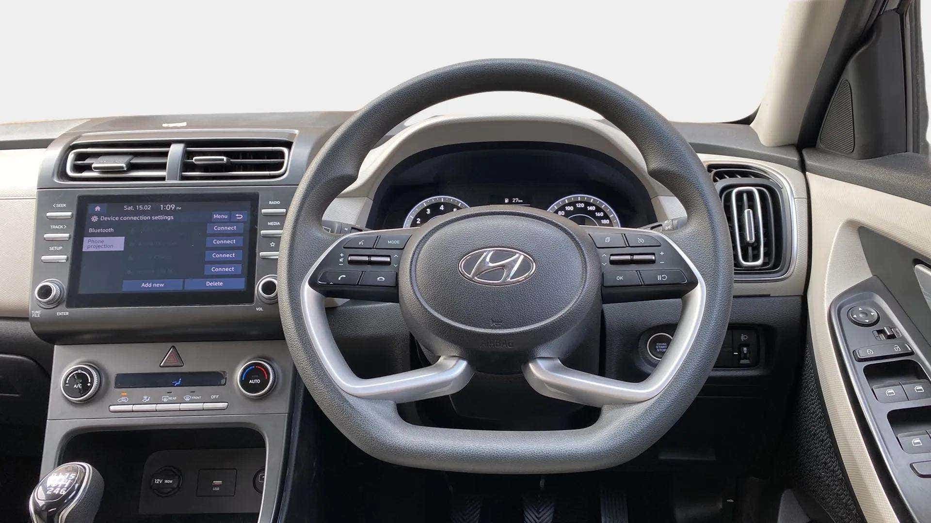 Interior dashboard and steering wheel of a Hyundai Creta 2018-2023