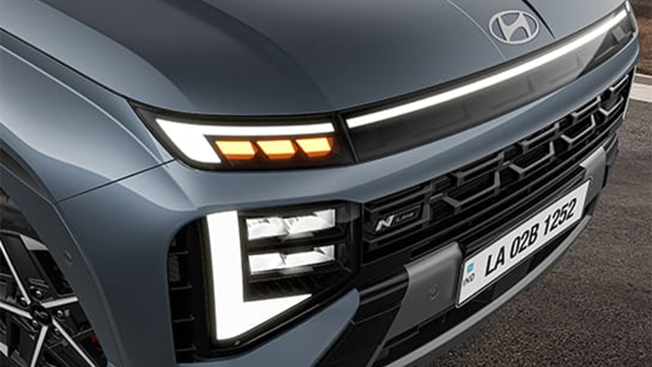 Front grille and headlight close-up of a Hyundai Venue N Line Facelift