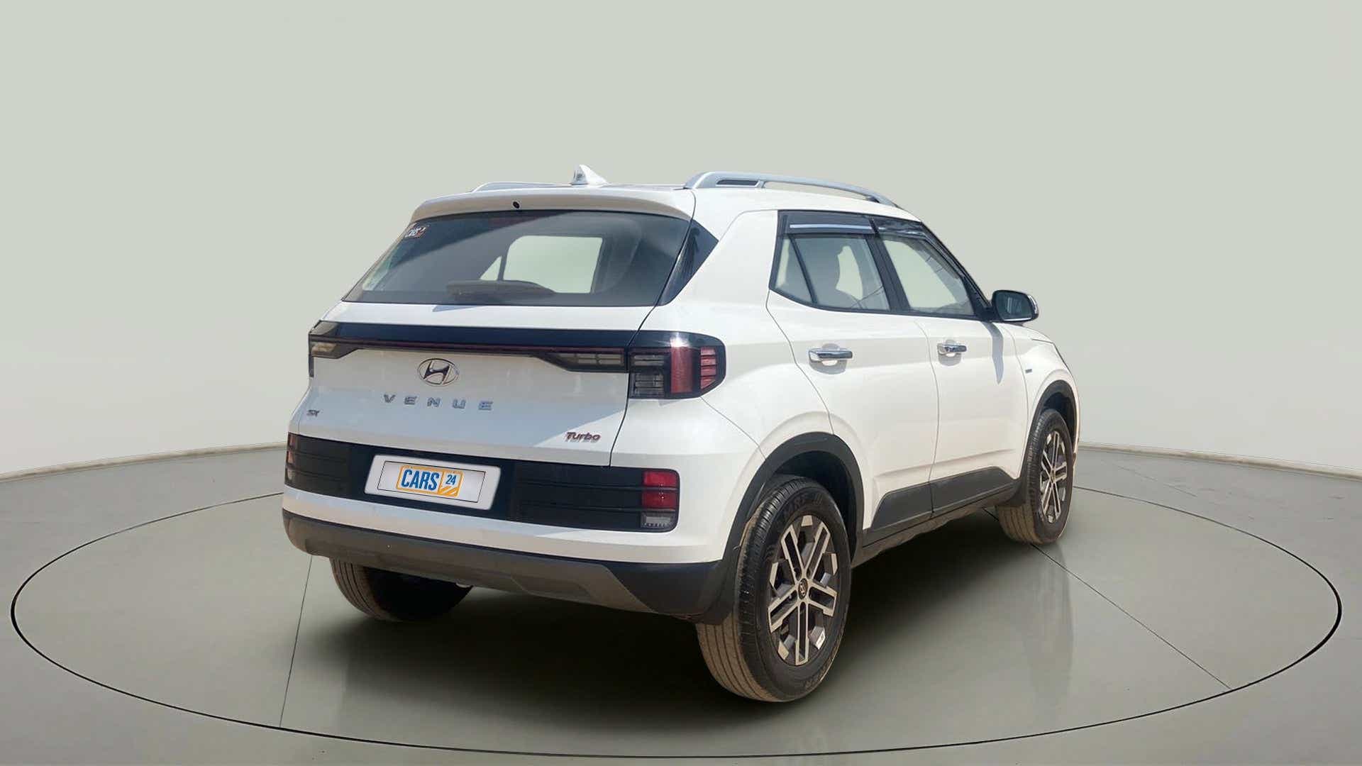 Rear three-quarter of a Hyundai Venue