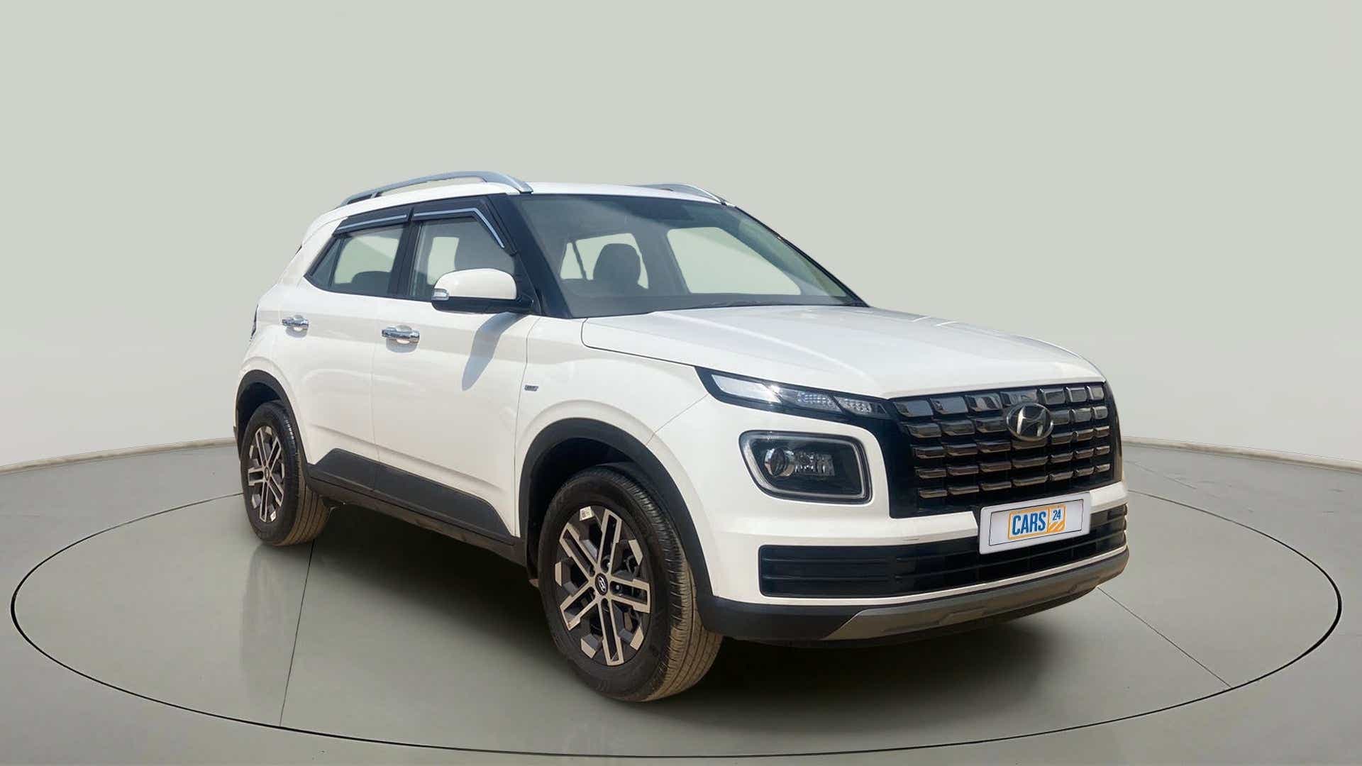 Front three-quarter view of a Hyundai Venue