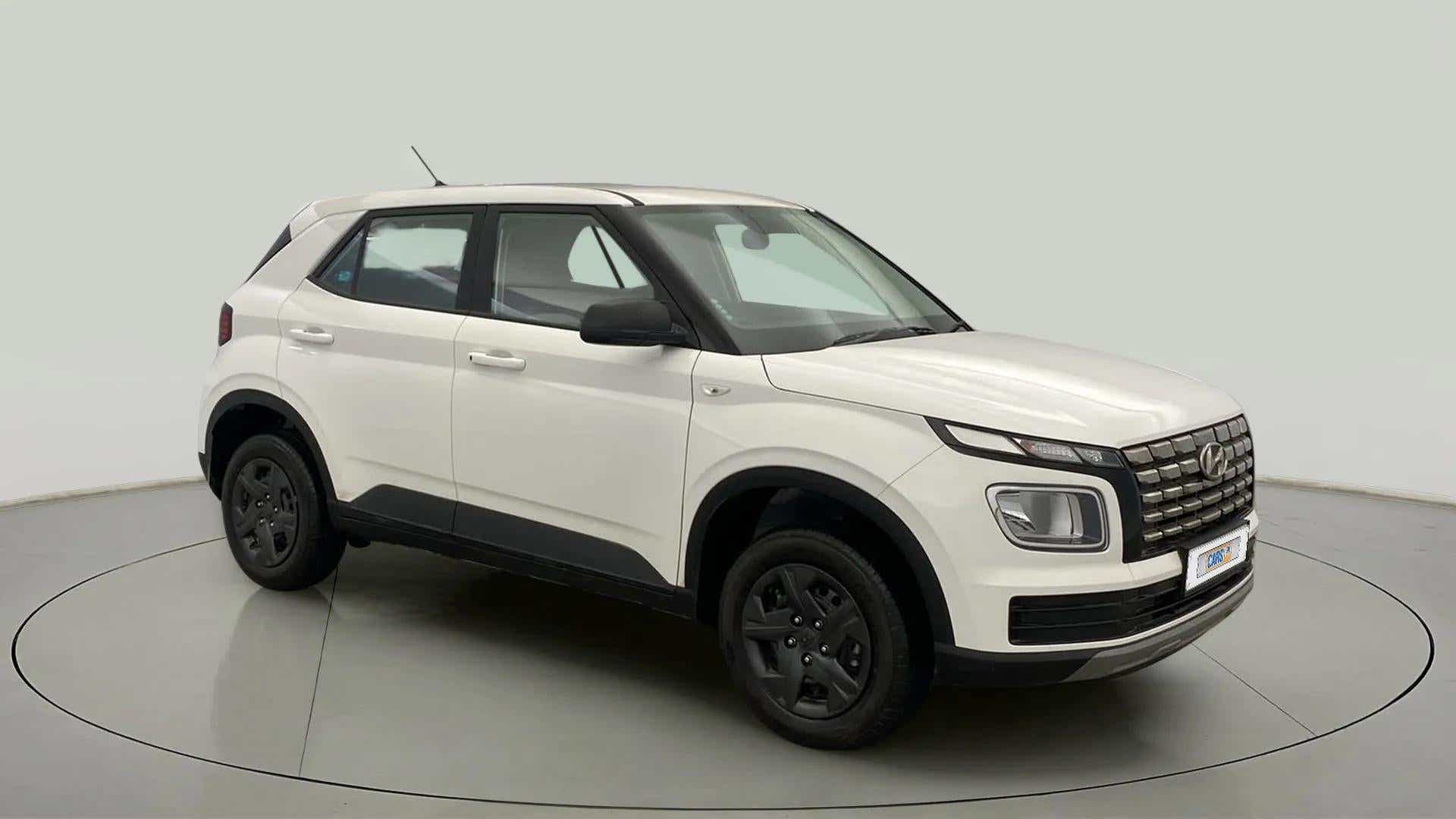 Front three-quarter view of a Hyundai Venue