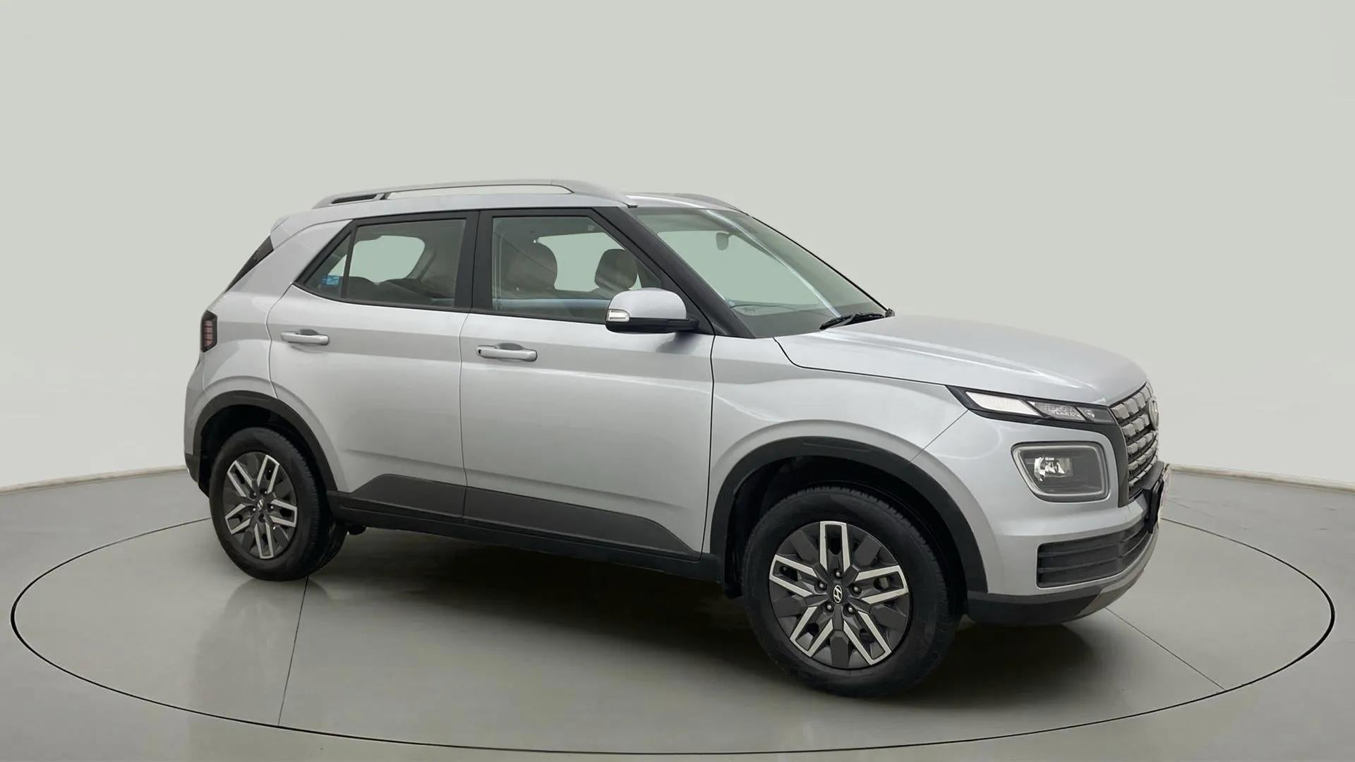 Side view of a Hyundai Venue