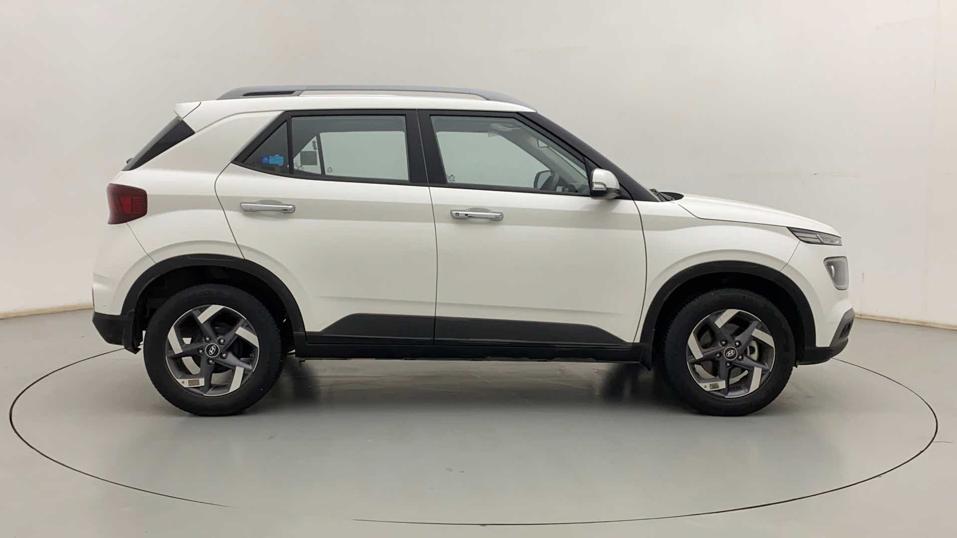 Side view of a Hyundai Venue