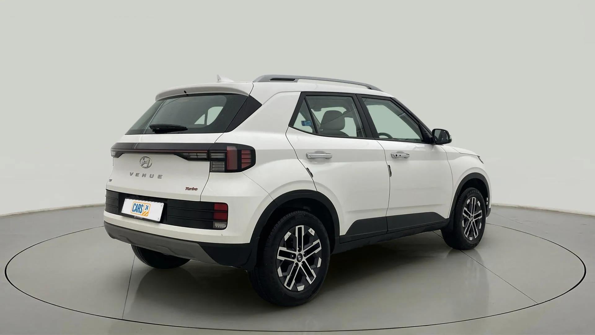 Rear three-quarter of a Hyundai Venue