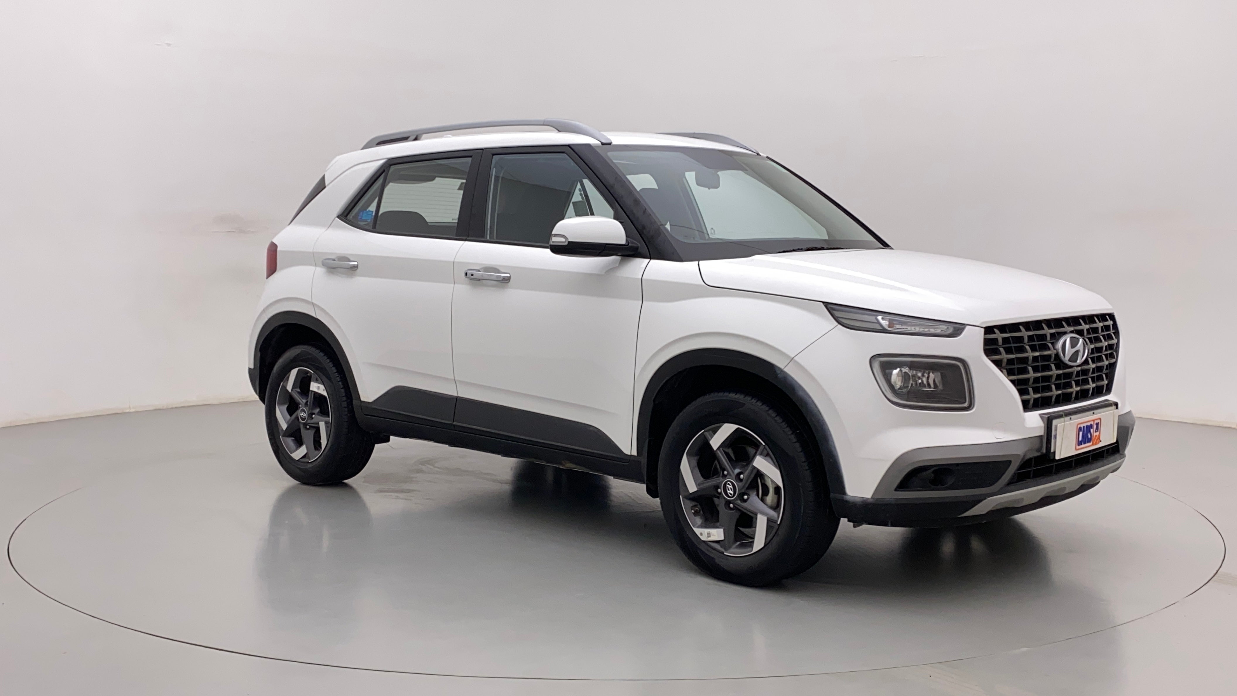 Front three-quarter view of a Hyundai Venue