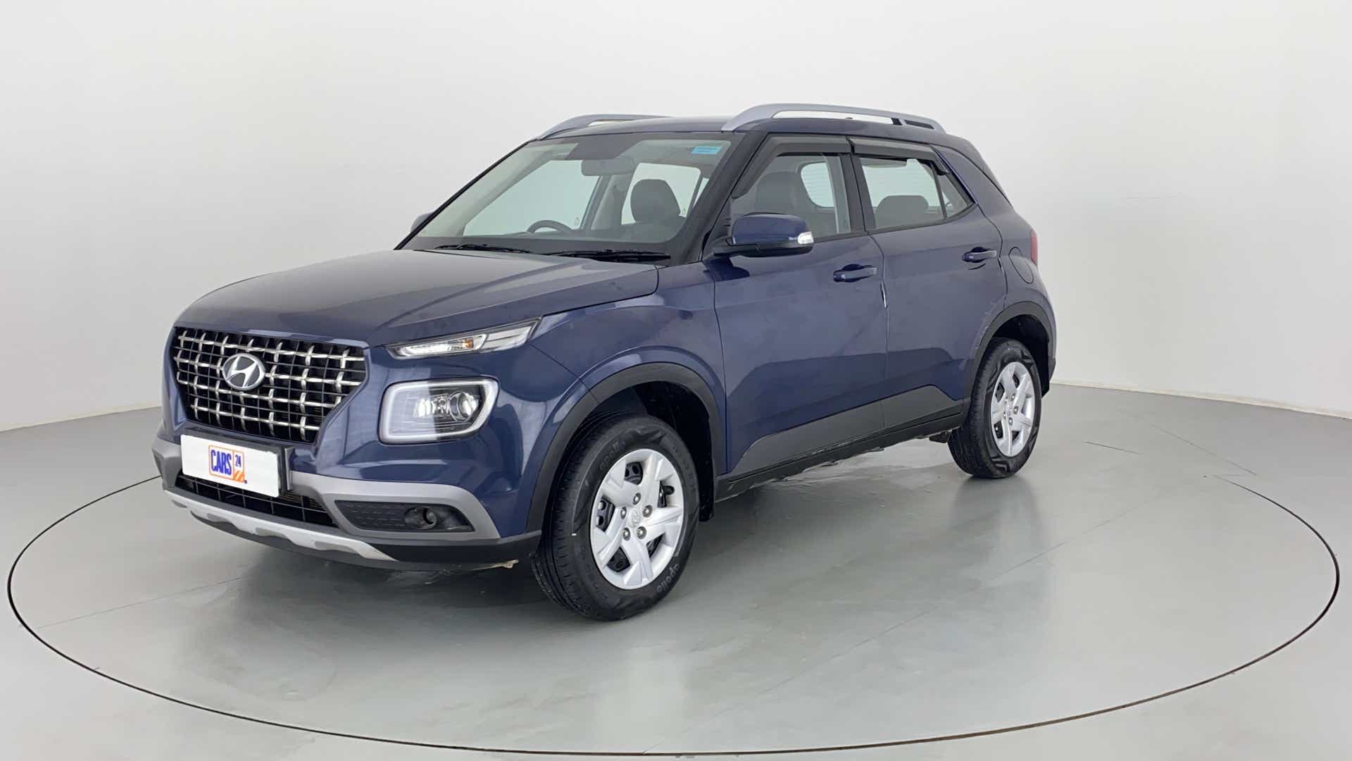 Front three-quarter view of a Hyundai Venue