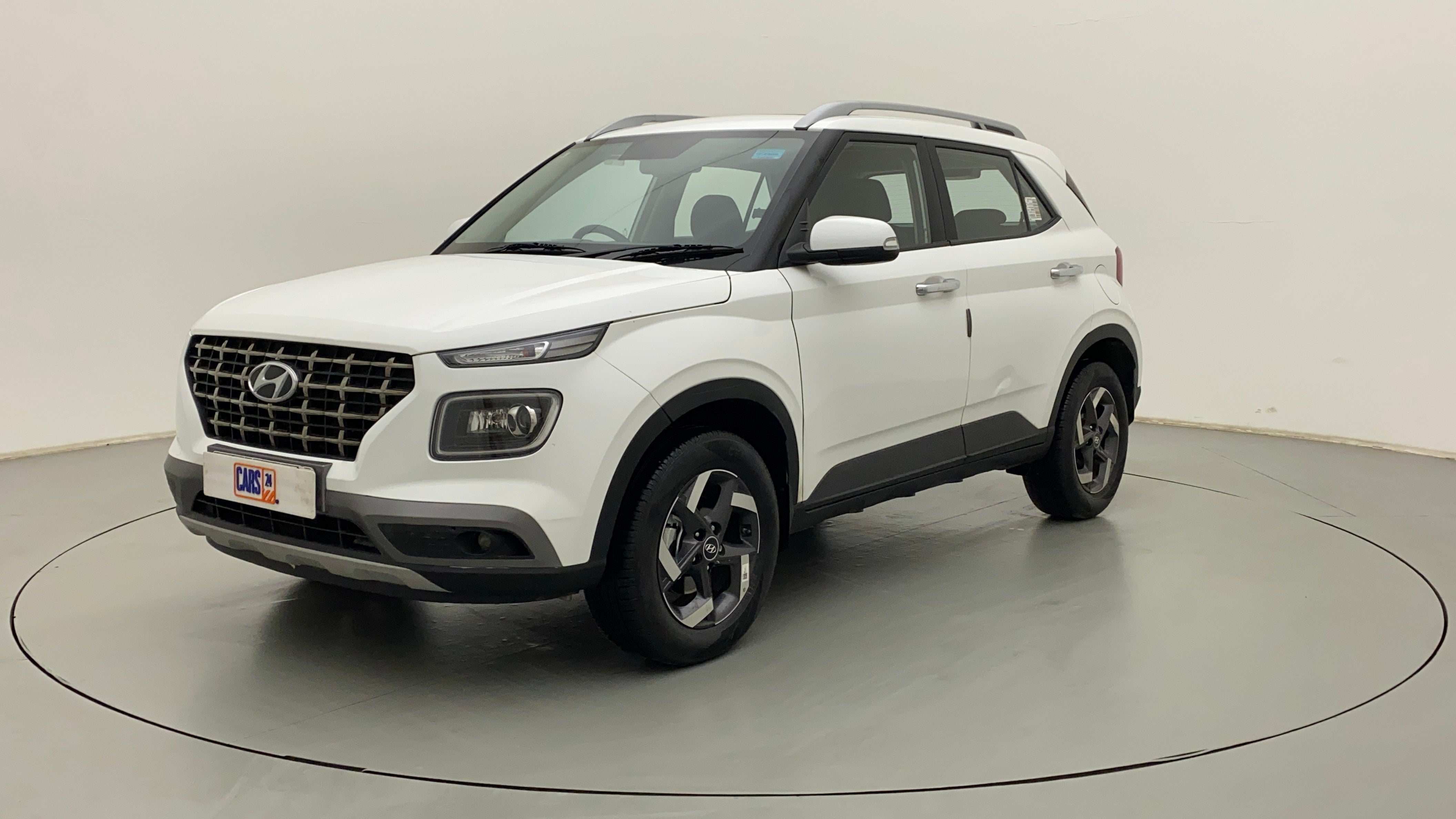 Front three-quarter view of a Hyundai Venue