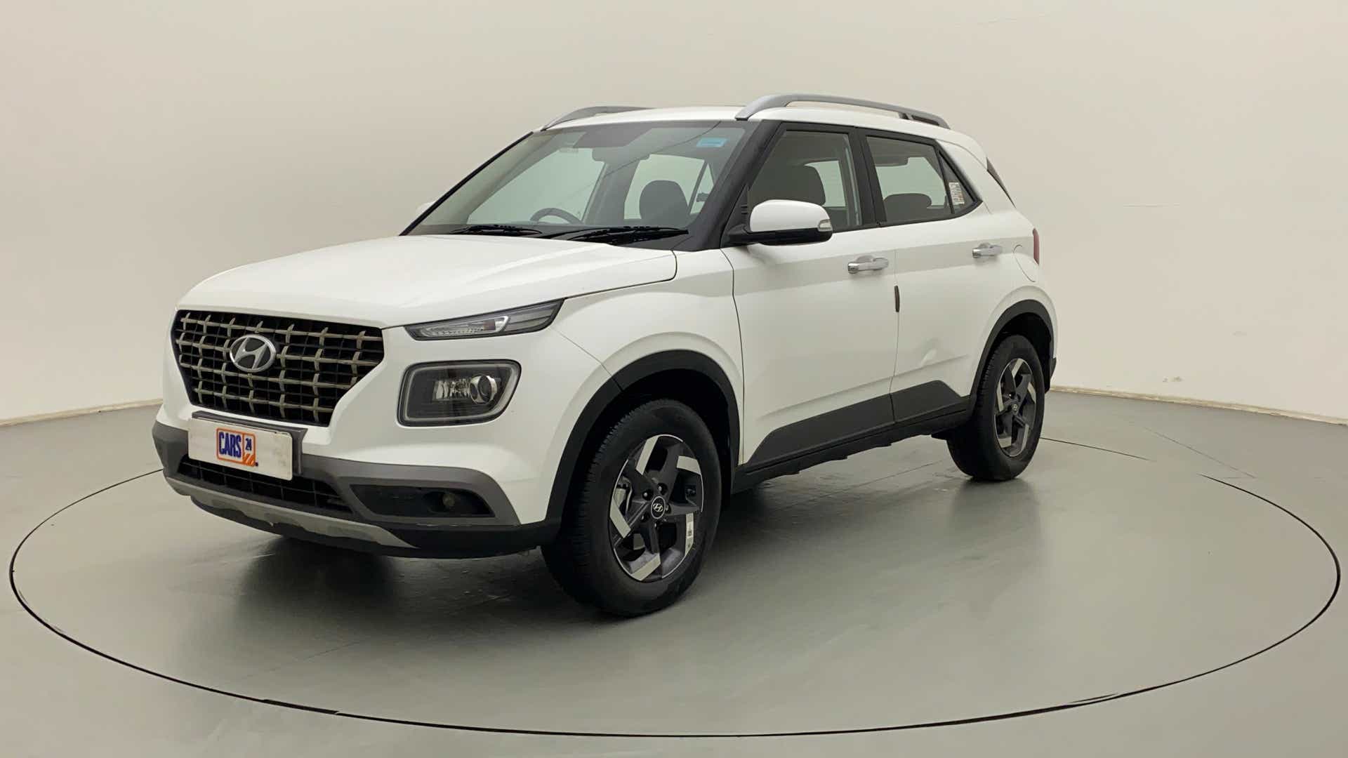 Front three-quarter view of a Hyundai Venue