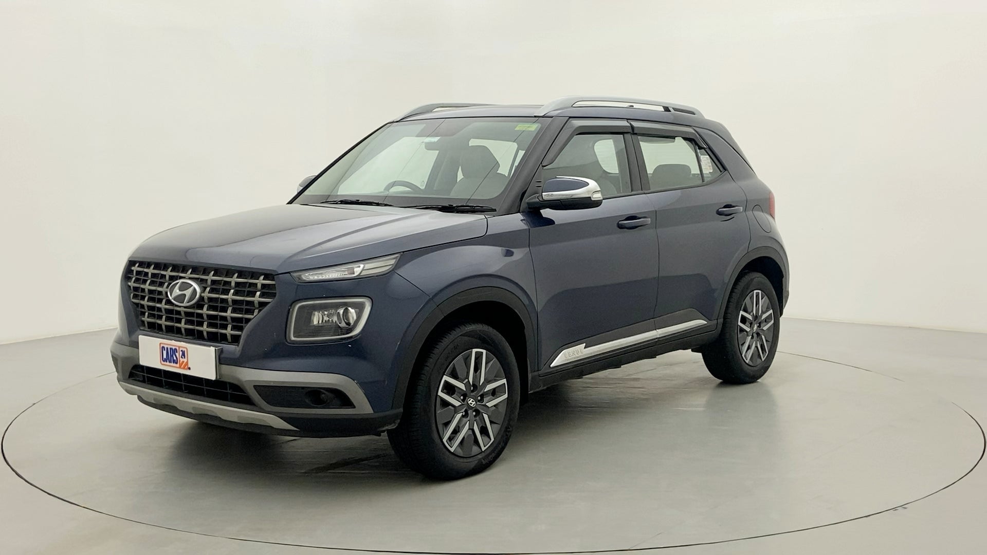 Front three-quarter view of a Hyundai Venue