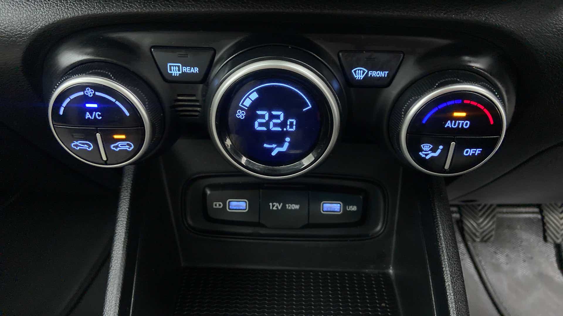 Climate control console of a Hyundai Venue