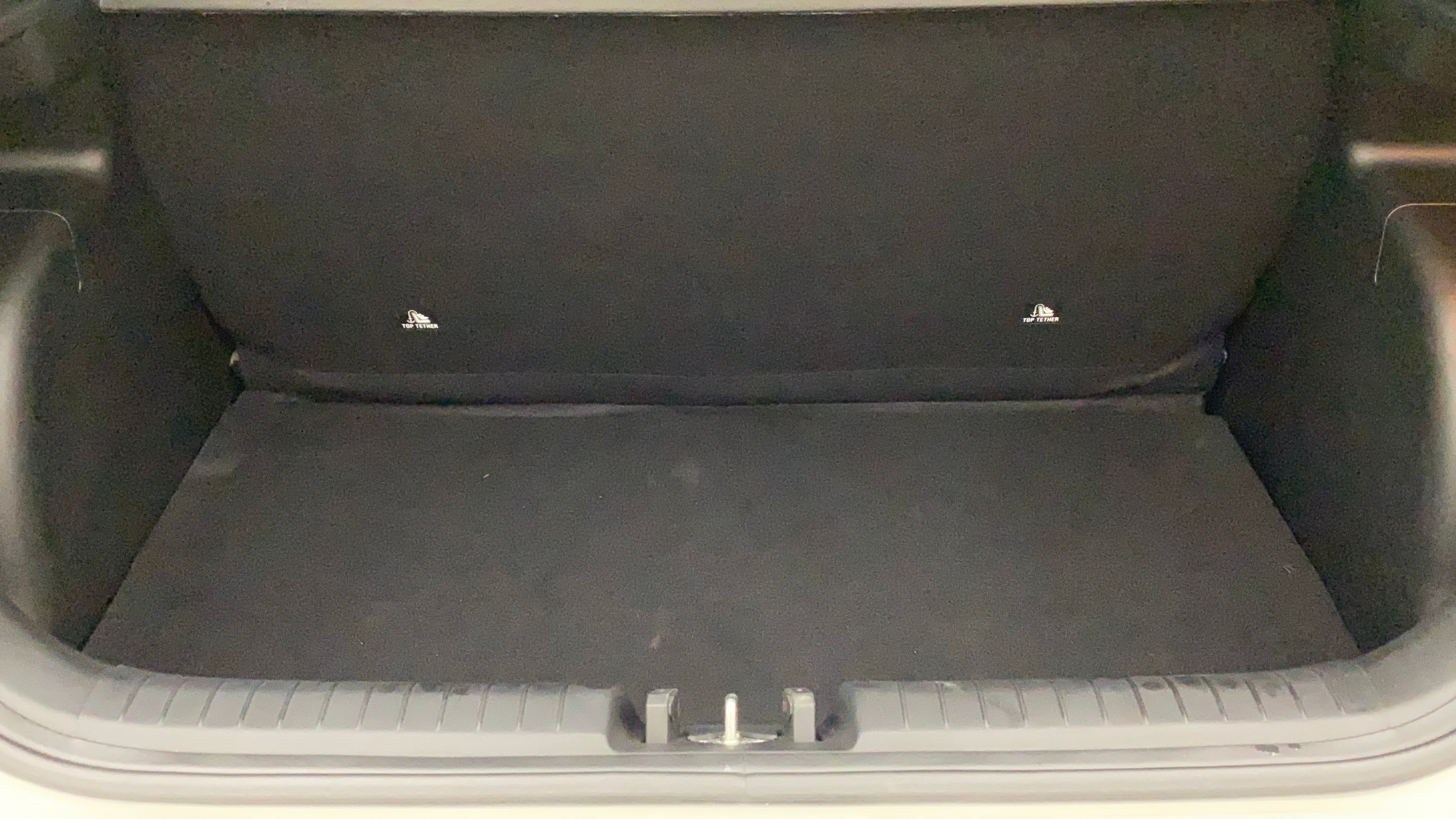 Boot space of a Hyundai Venue