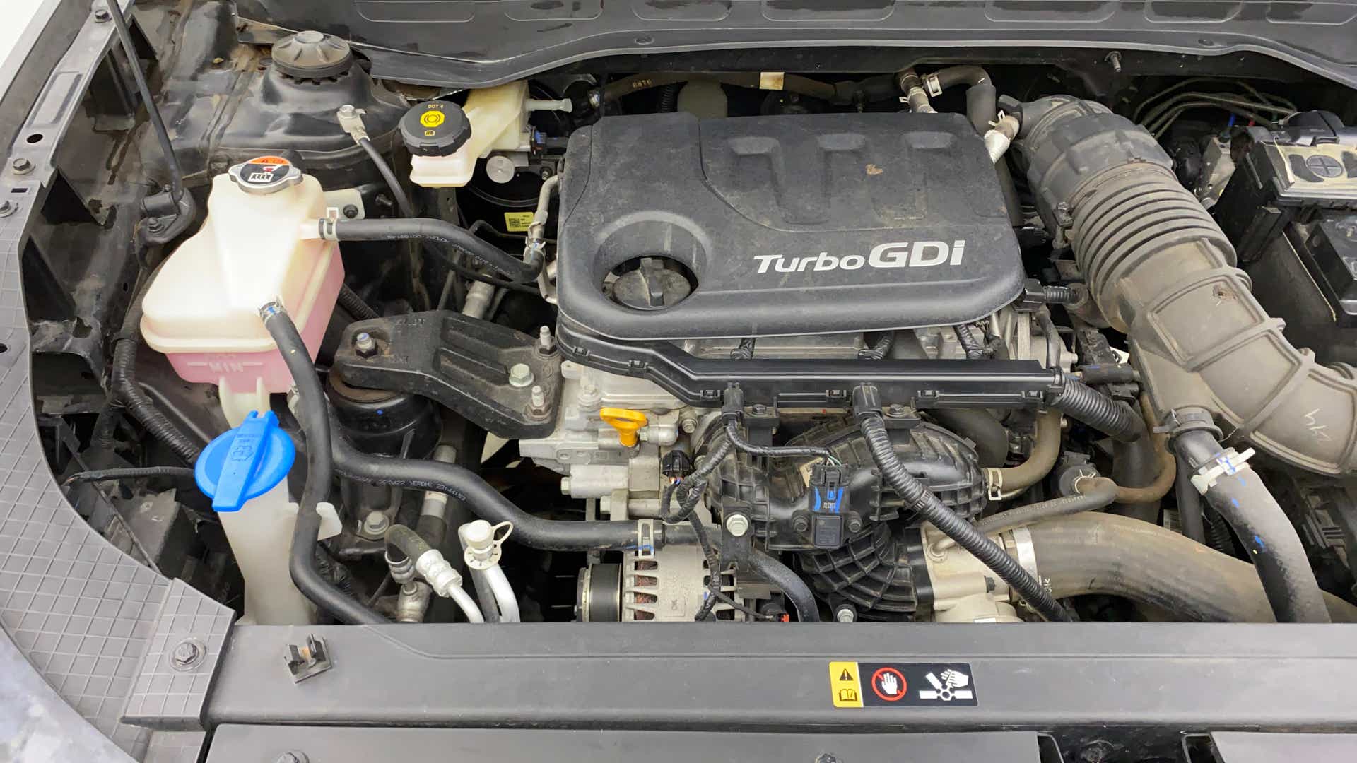 Engine bay of a Hyundai Venue TurboGDI