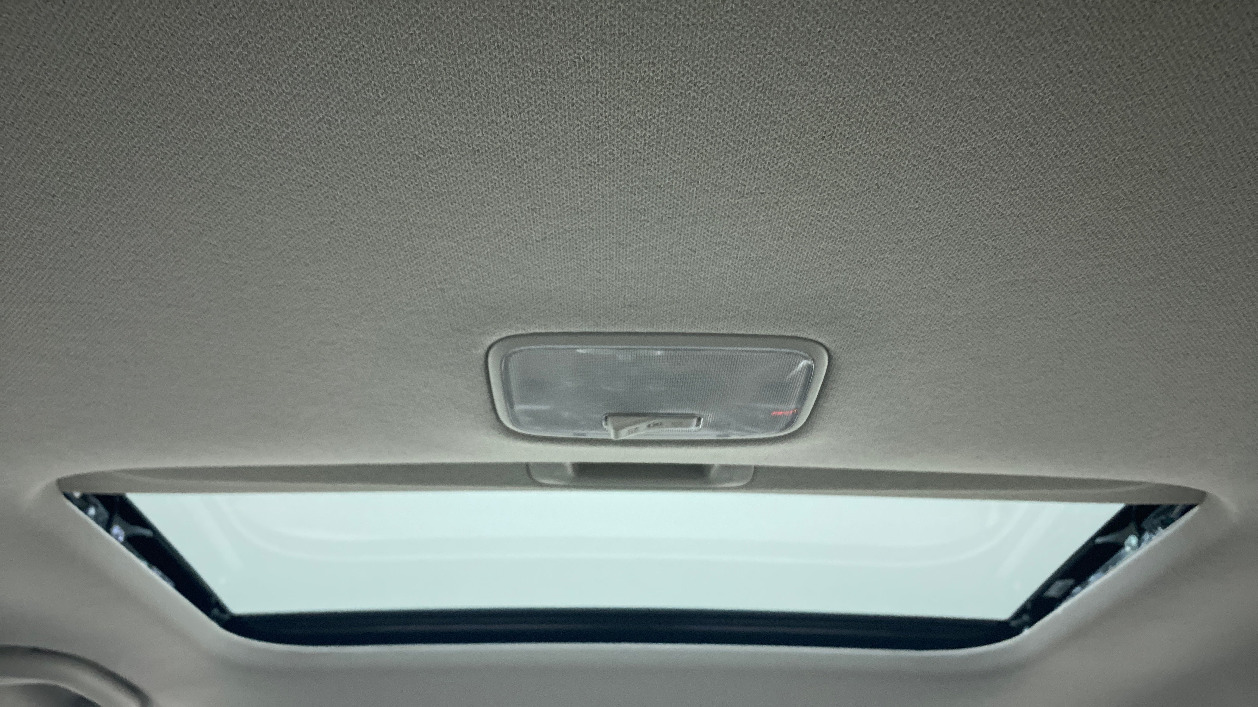 Sunroof and interior roof light of a Hyundai Venue