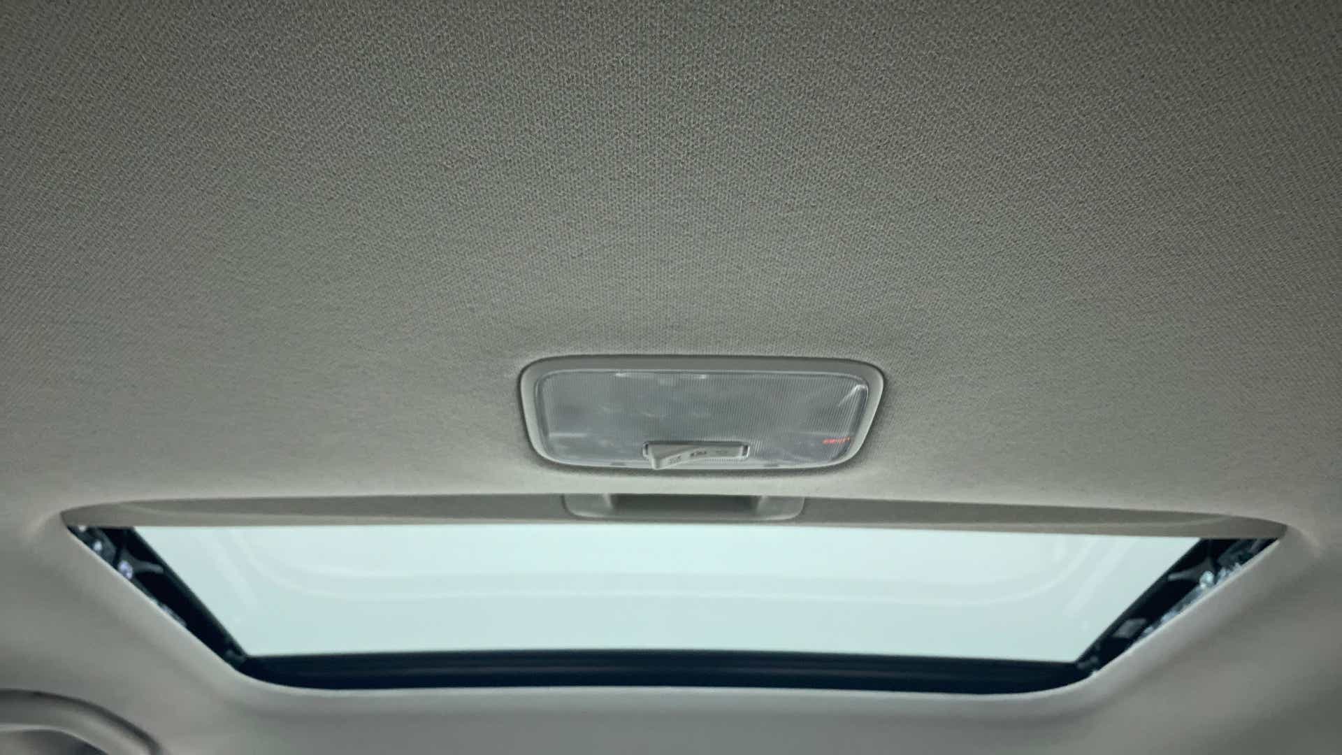 Sunroof and interior roof light of a Hyundai Venue