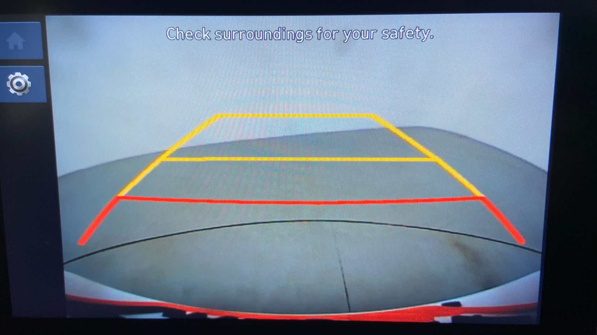 Reverse camera display of a Hyundai Venue
