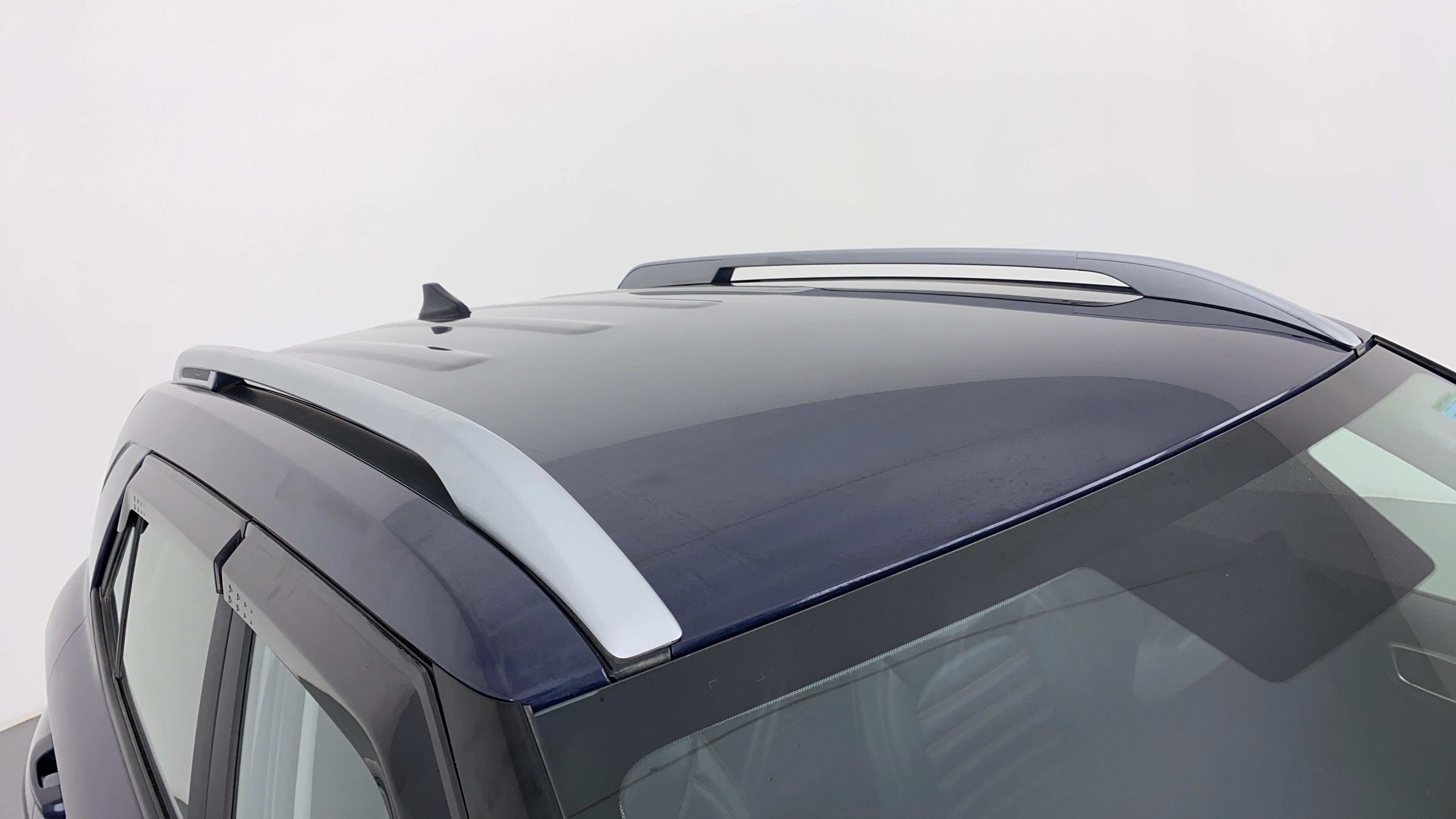 Roof view of a Hyundai Venue