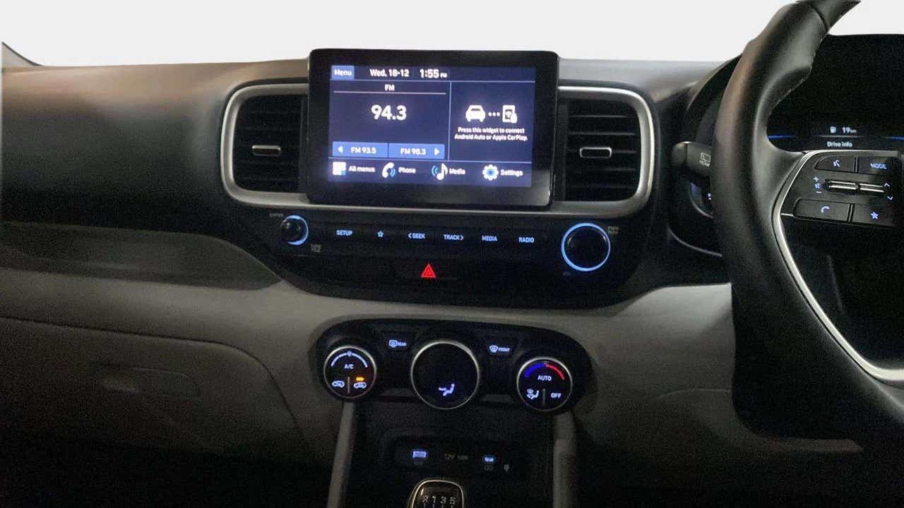 Dashboard and infotainment system of a Hyundai Venue