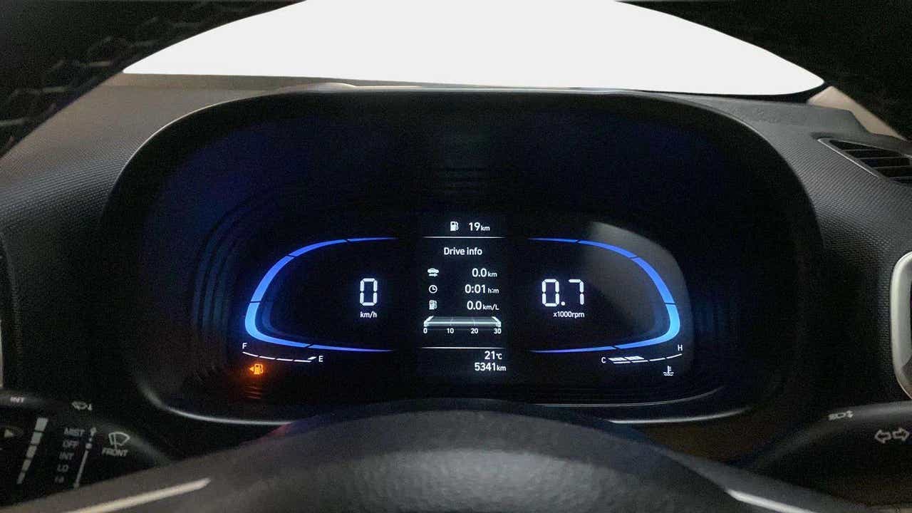 Instrument cluster of a Hyundai Venue
