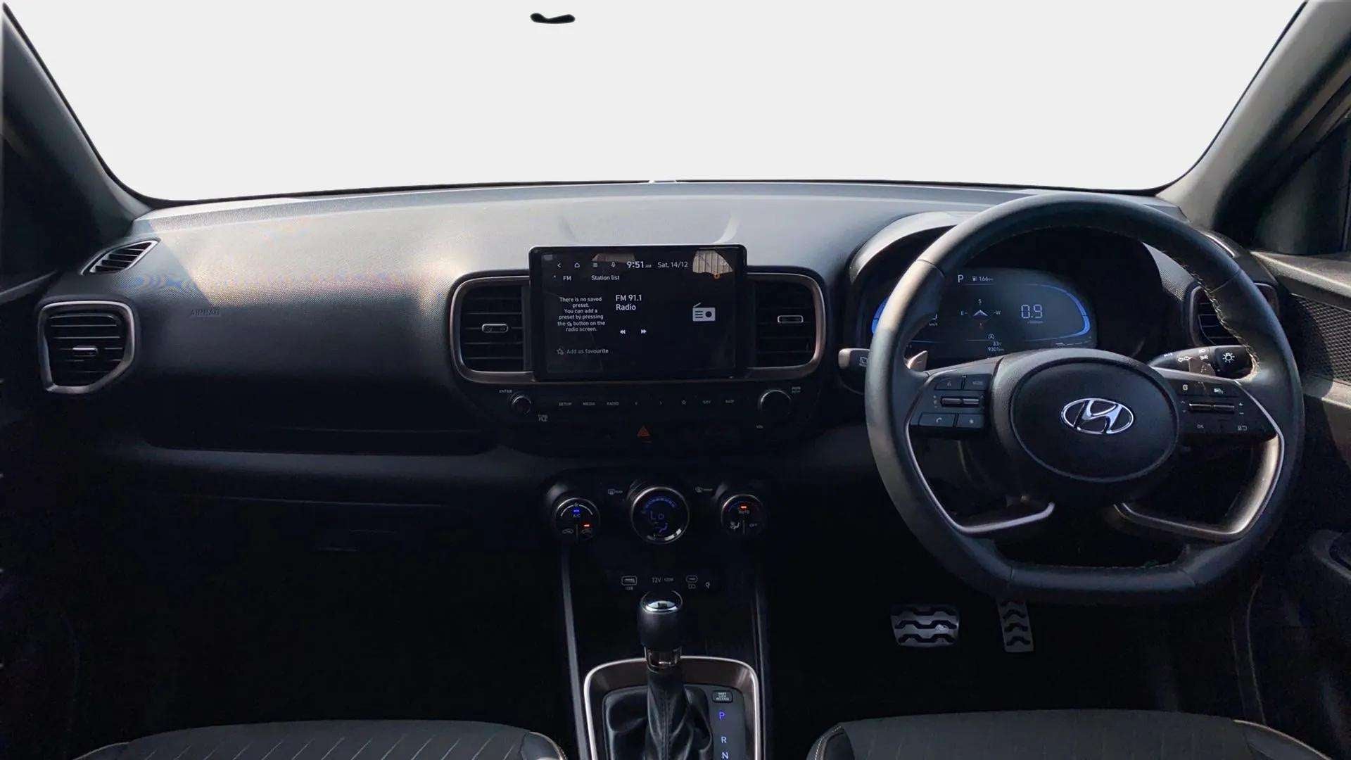 Dashboard and steering wheel of a Hyundai Venue