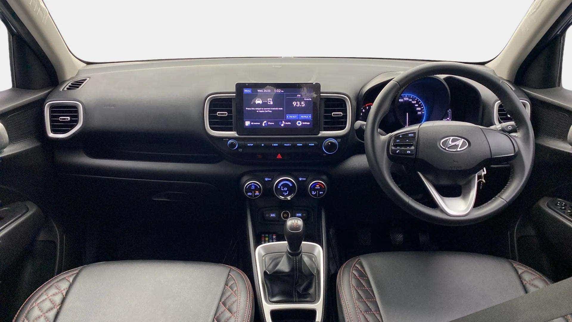 Dashboard and steering wheel of a Hyundai Venue