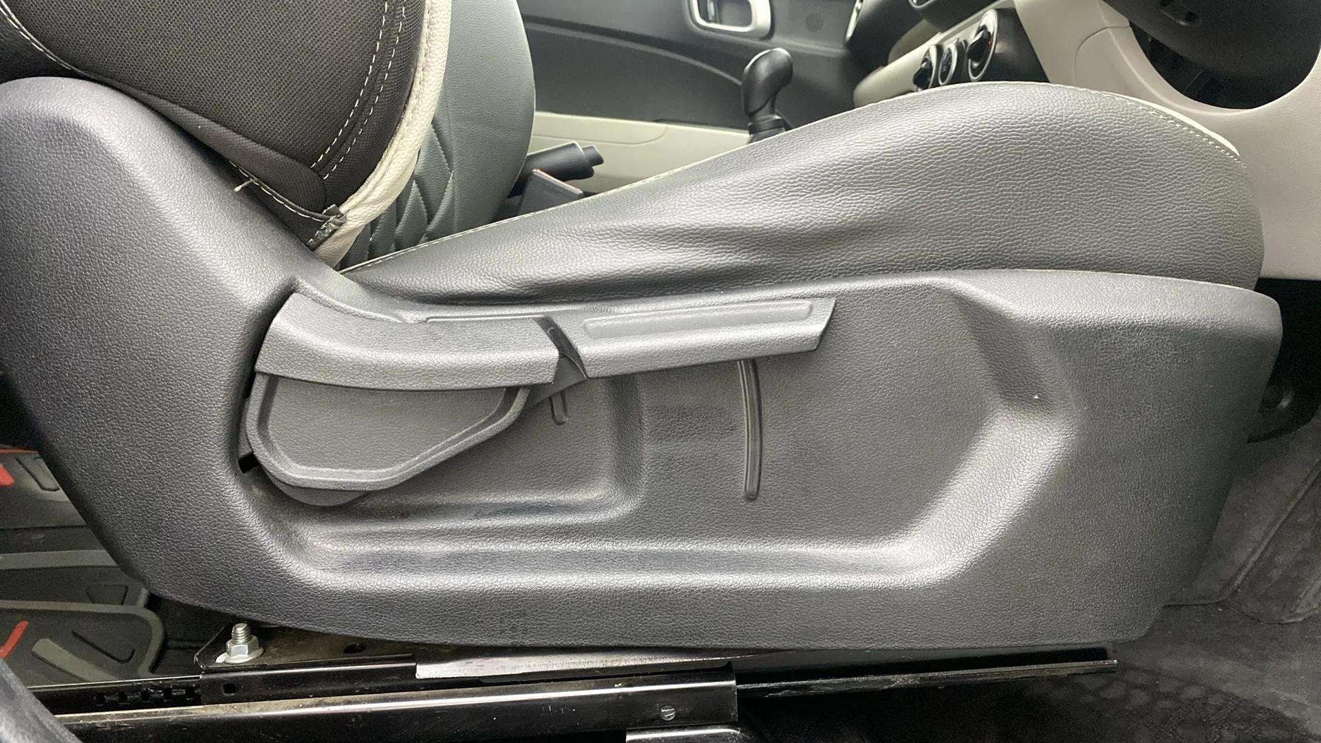 Side view of a Hyundai Venue front seat adjustment lever