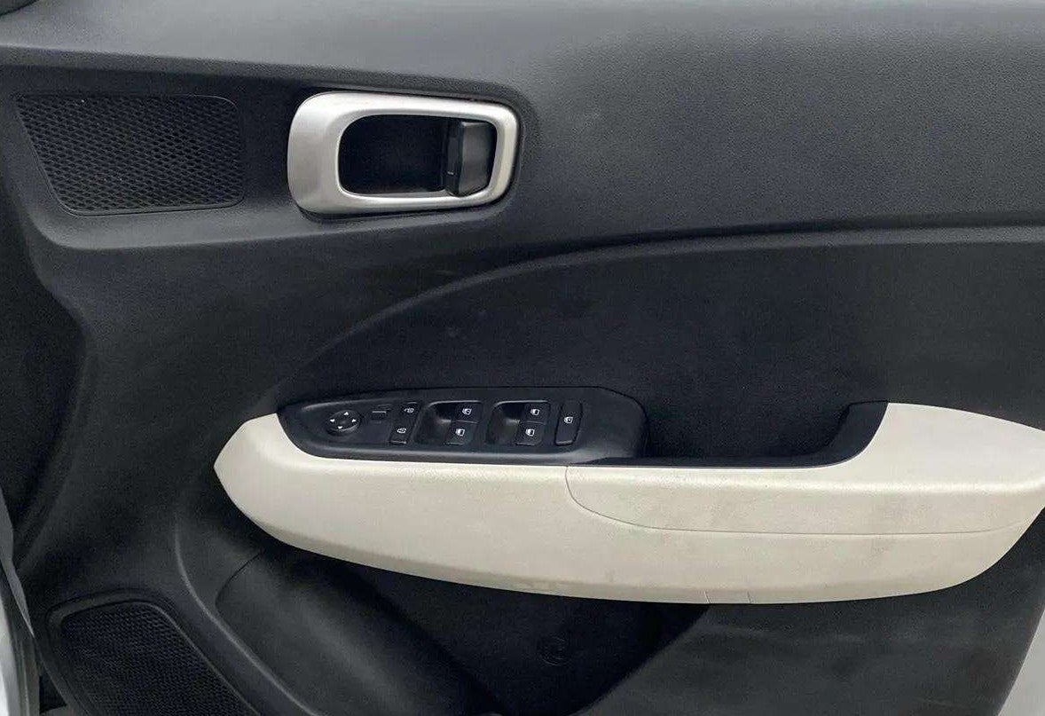 Driver side door controls of a Hyundai Venue