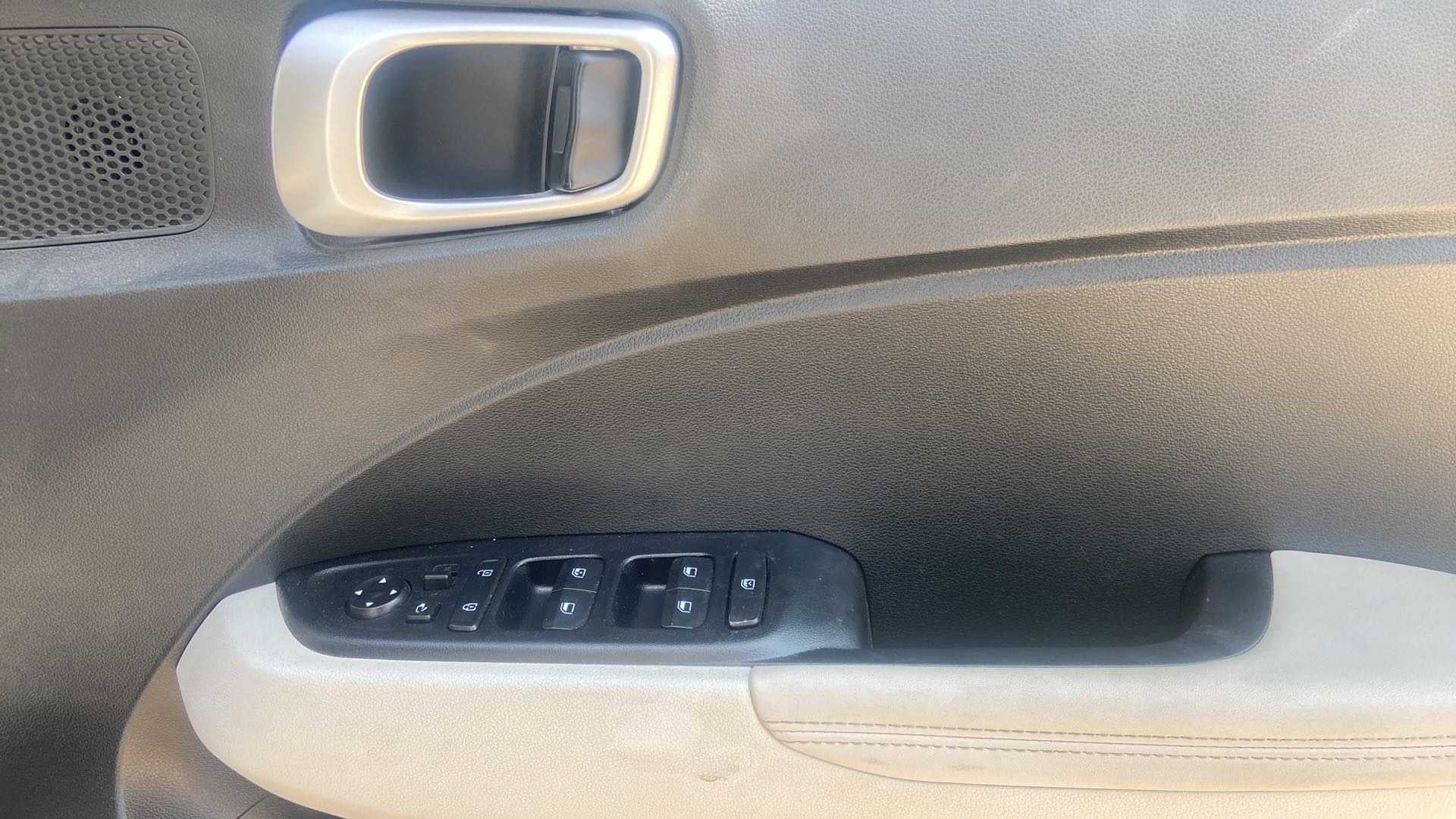 Driver side door controls of a Hyundai Venue