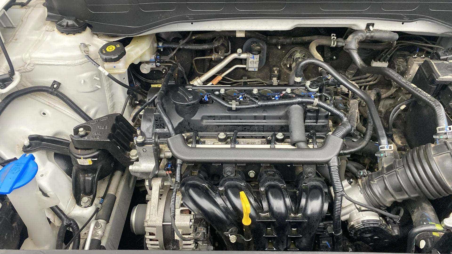 Engine bay of a Hyundai Venue