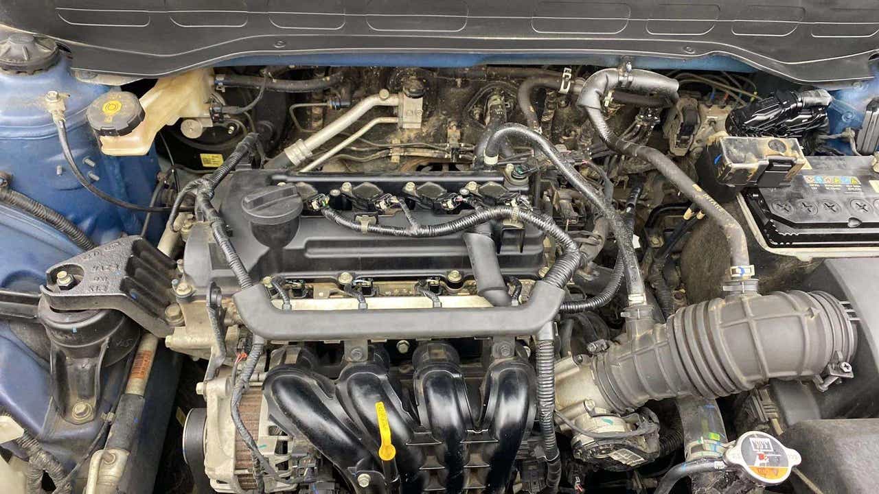 Engine bay of a Hyundai Venue