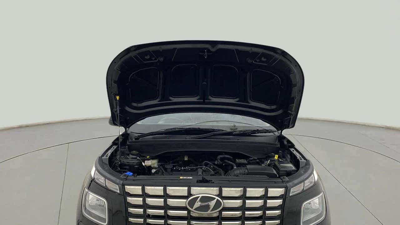 Engine bay view of a Hyundai Venue