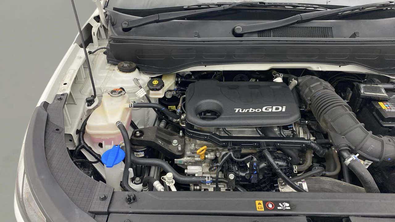 Engine bay of a Hyundai Venue TurboGDi