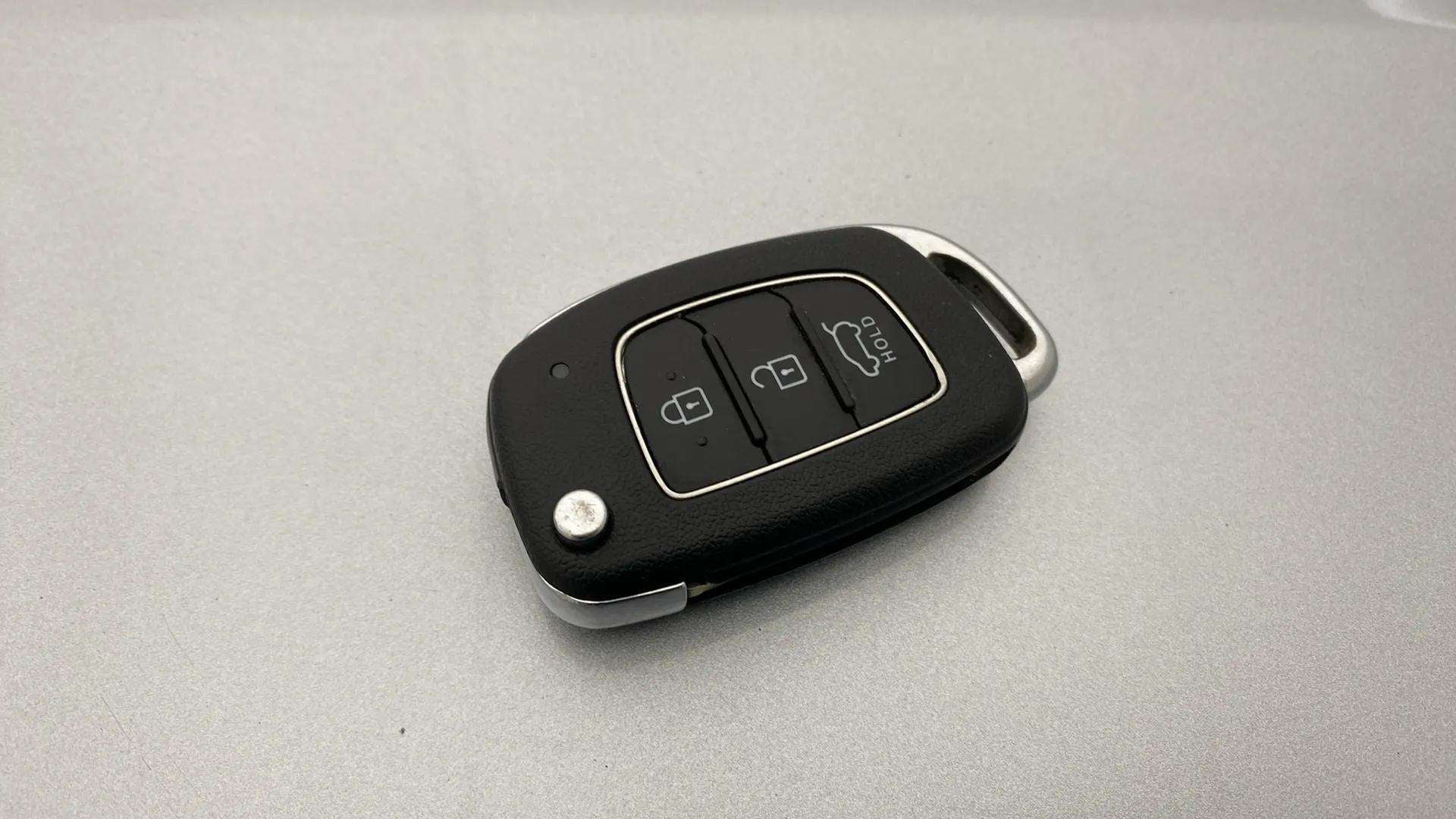Car key fob of a Hyundai Venue