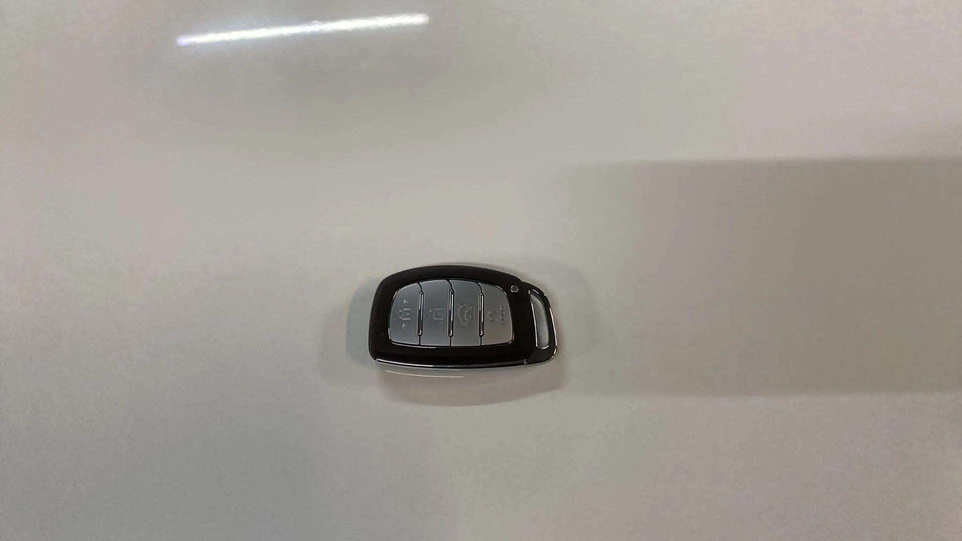 Car key fob of a Hyundai Venue