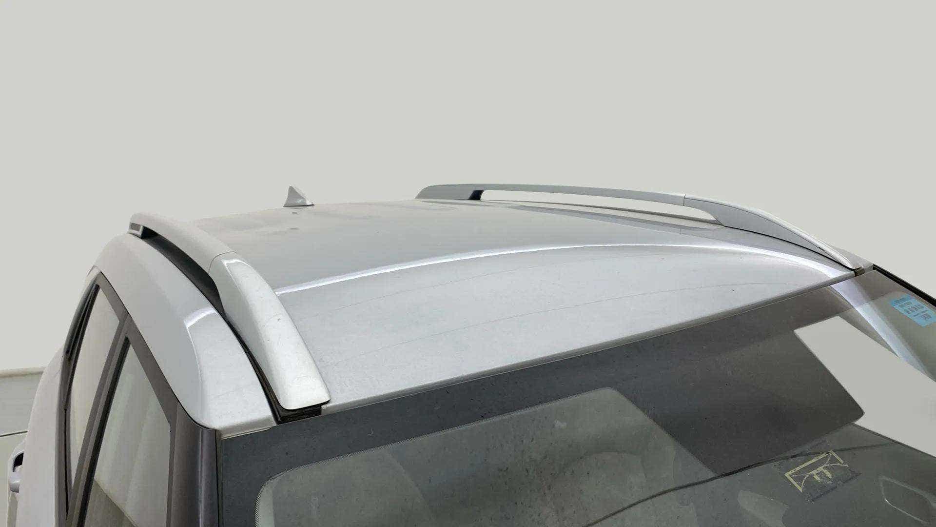 Roof rail view of a Hyundai Venue