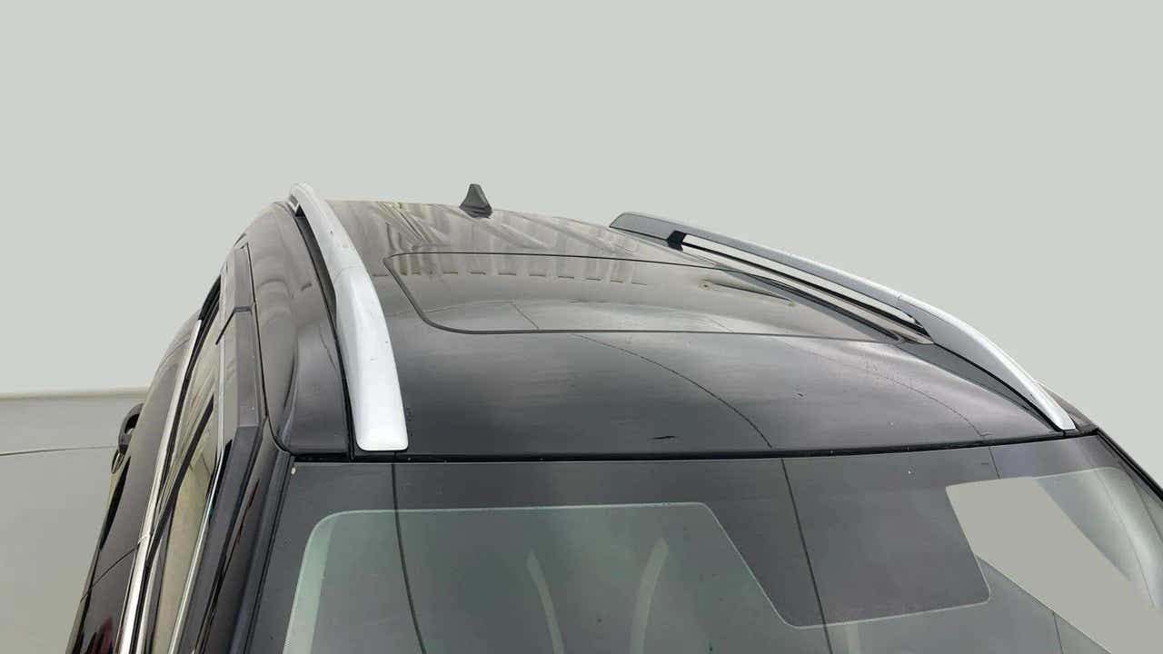 Sunroof and roof rails view of a Hyundai Venue