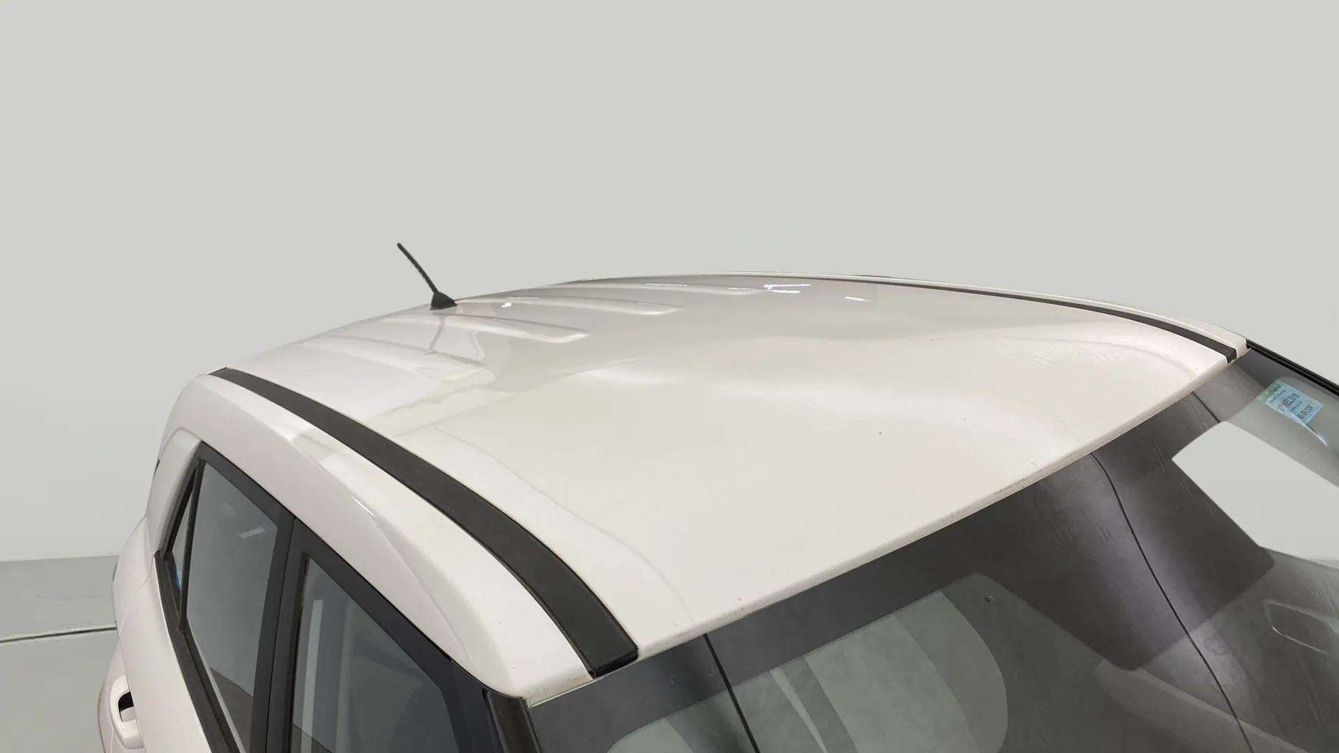 Roof view of a Hyundai Venue