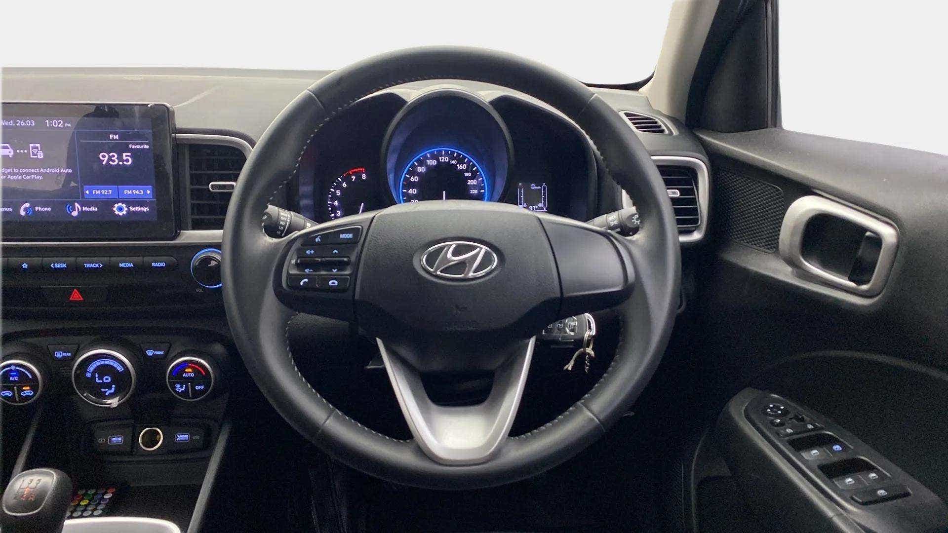 Dashboard and steering wheel of a Hyundai Venue